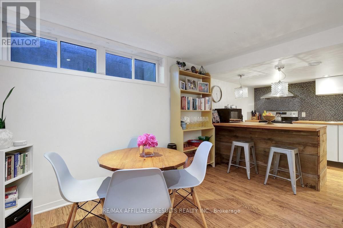 Photo 31 of 5 Tiffany Crescent, Ottawa ON
