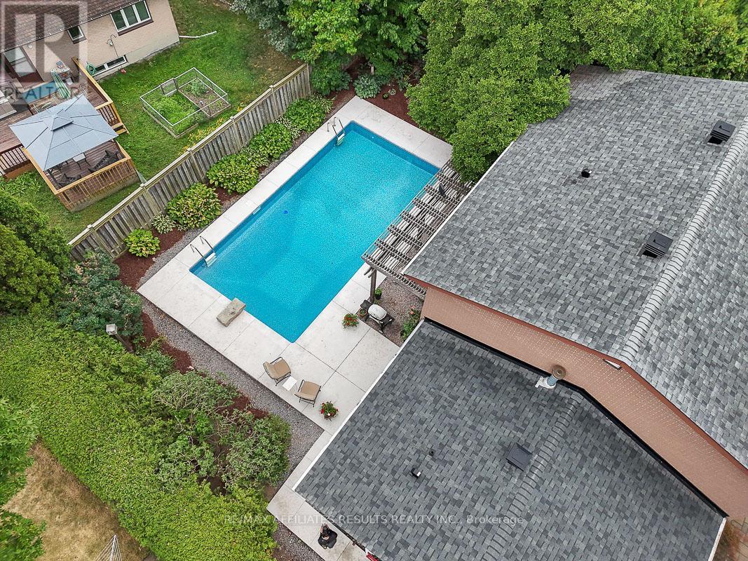 Photo 46 of 5 Tiffany Crescent, Ottawa ON