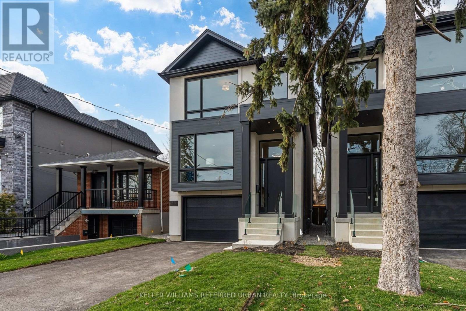 Photo 1 of 62 Ash Crescent, Toronto ON
