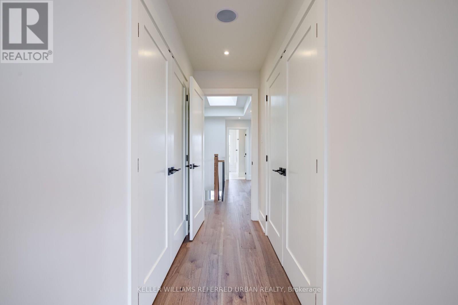 Photo 25 of 62 Ash Crescent, Toronto ON