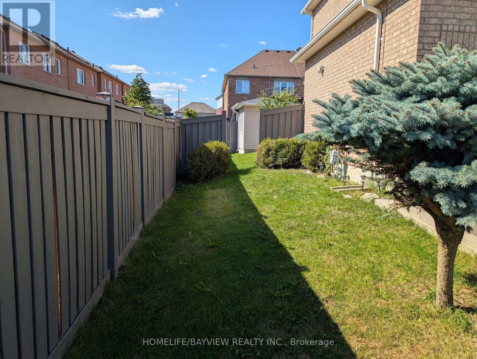 Photo 32 of 32 Devonsleigh Drive, Brampton ON