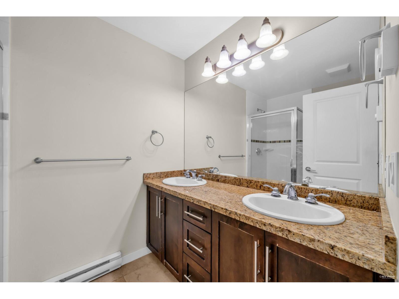Photo 18 of 52 15151 34 Avenue, Surrey BC