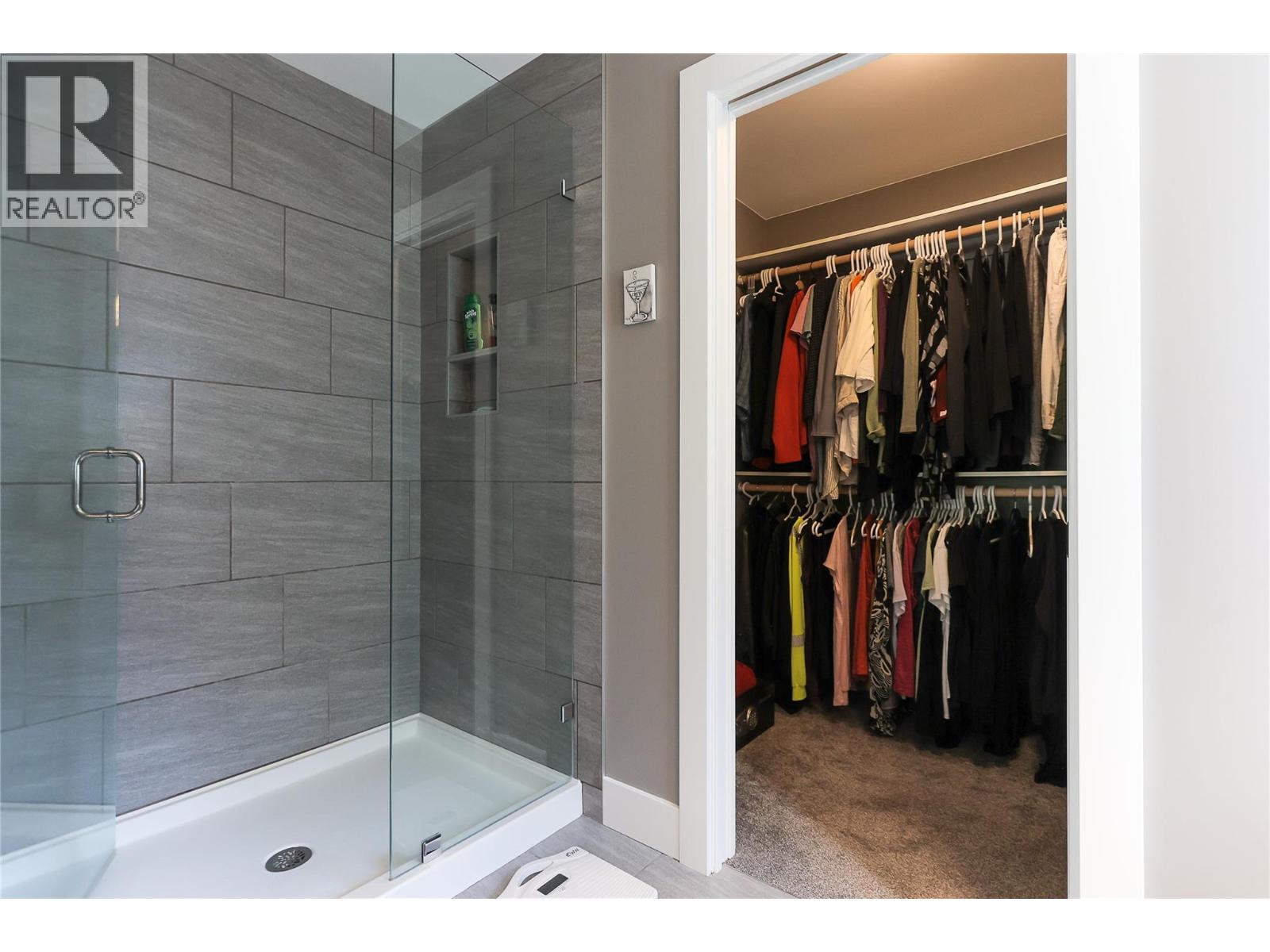 3905 16TH Avenue, Castlegar