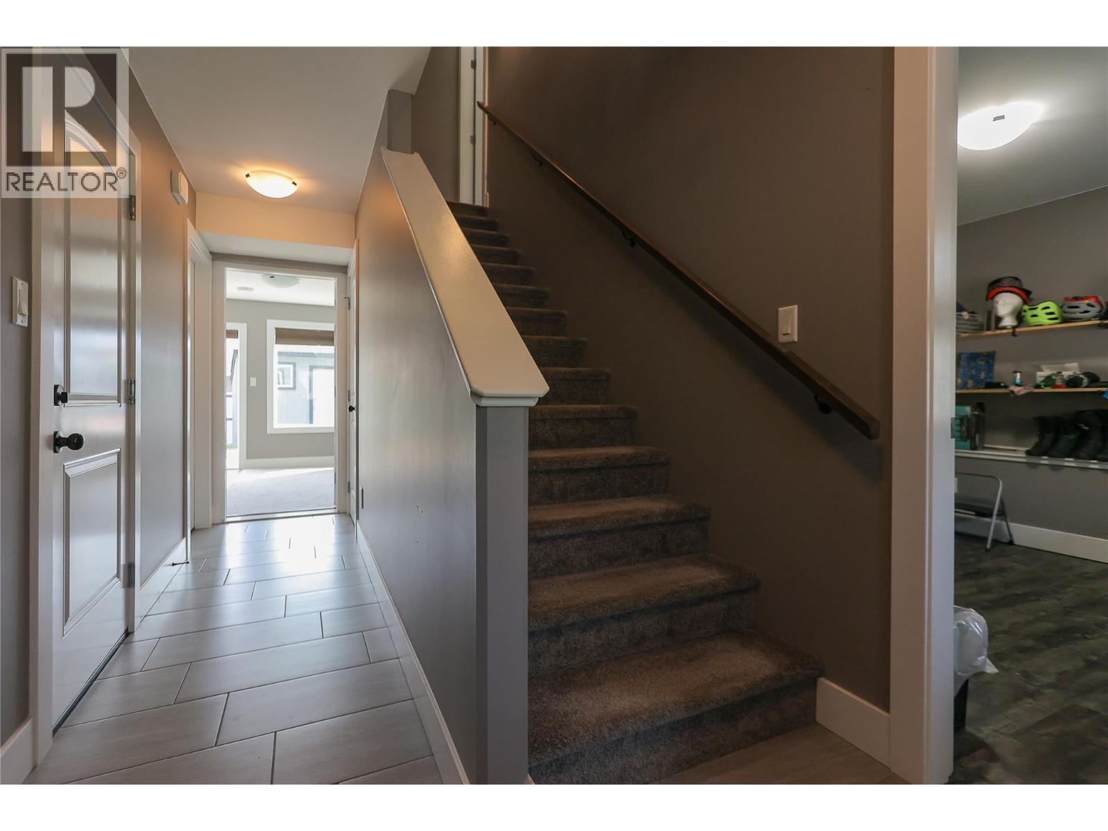 3905 16TH Avenue, Castlegar