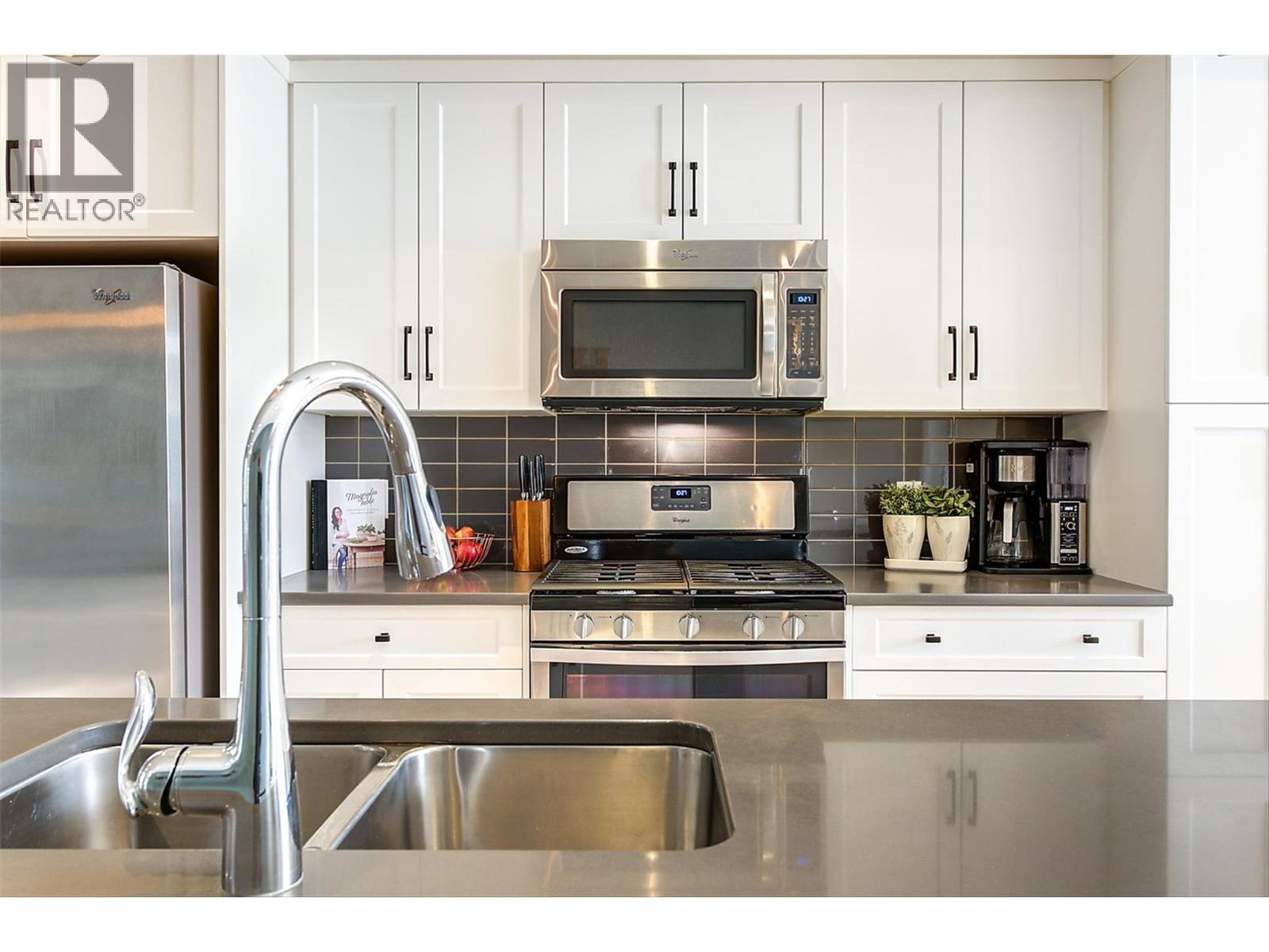 43 2490 Tuscany Drive, West Kelowna