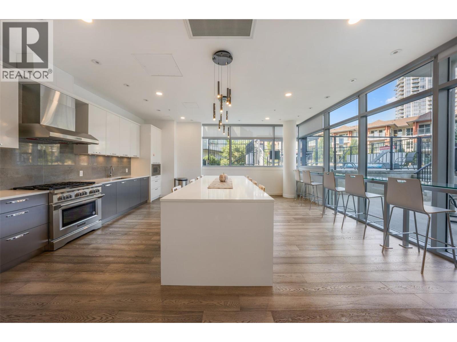 Photo 21 of 1151 Sunset Drive Unit 505, Kelowna BC