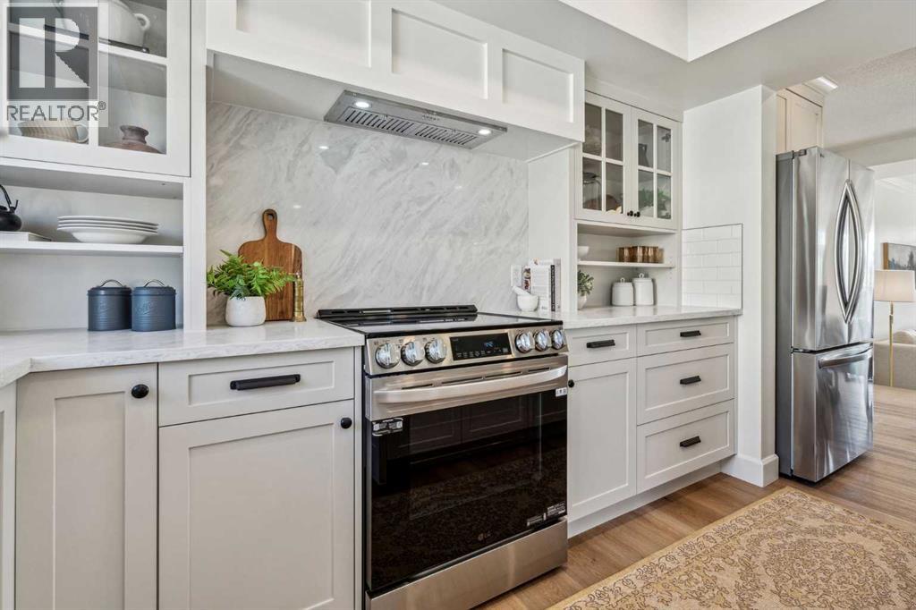 Photo 15 of 129 3437 42 Street Nw, Calgary AB
