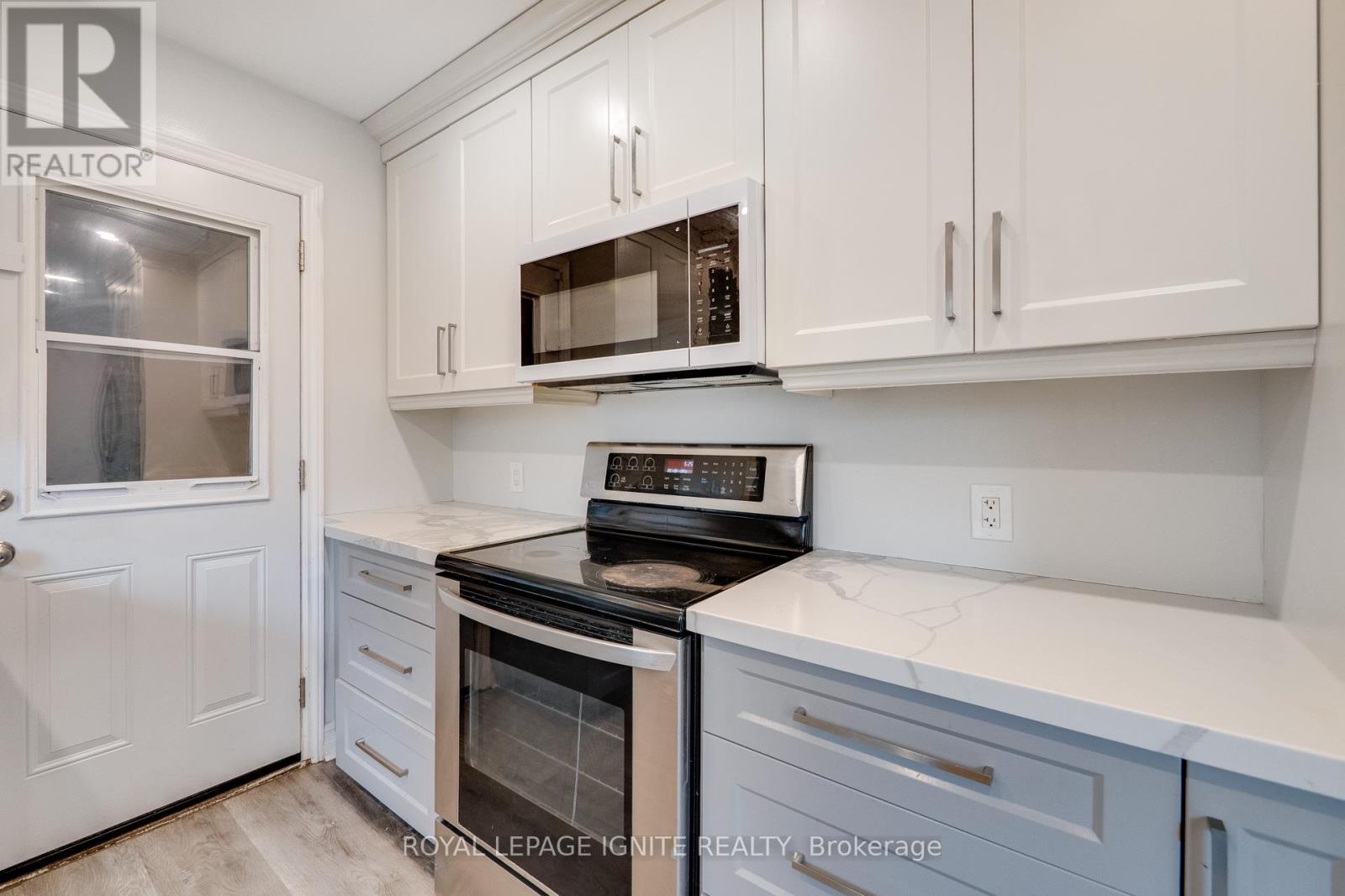 Photo 15 of 1761 Daleview Crescent, Cambridge ON