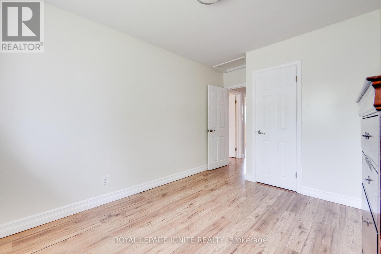 Photo 23 of 1761 Daleview Crescent, Cambridge ON