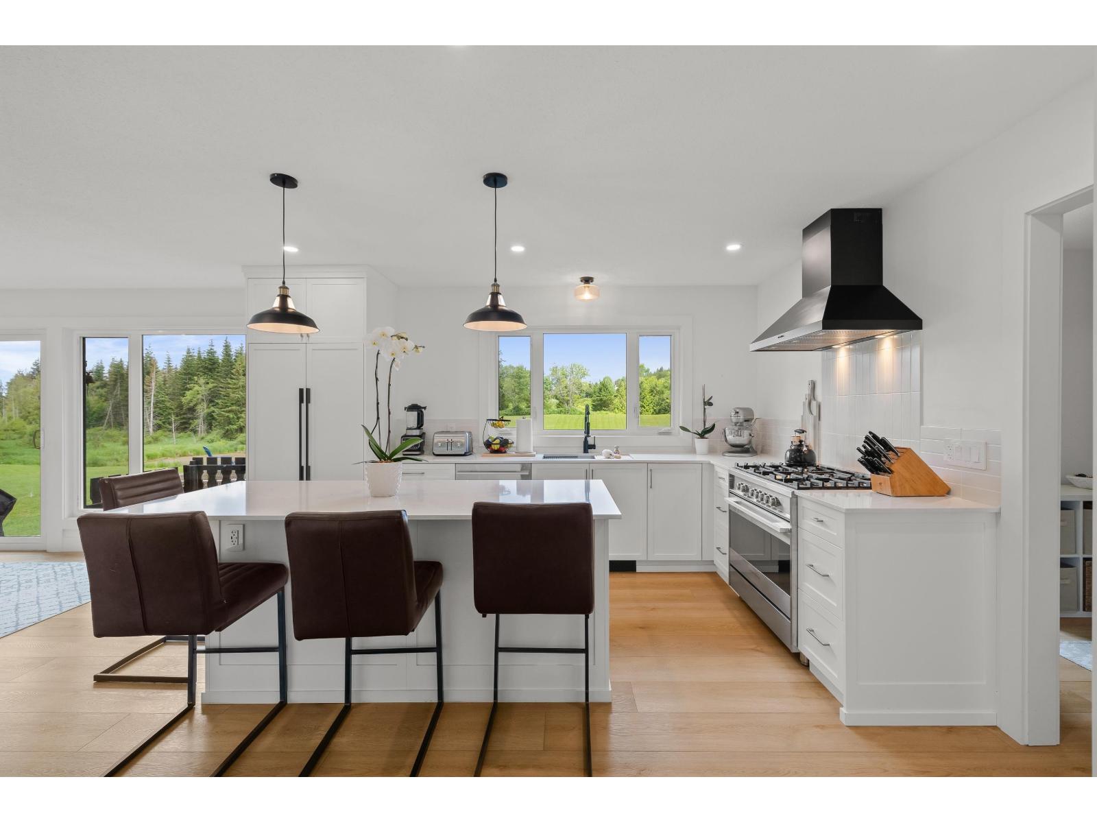 Photo 11 of 22125 102 Avenue, Langley BC