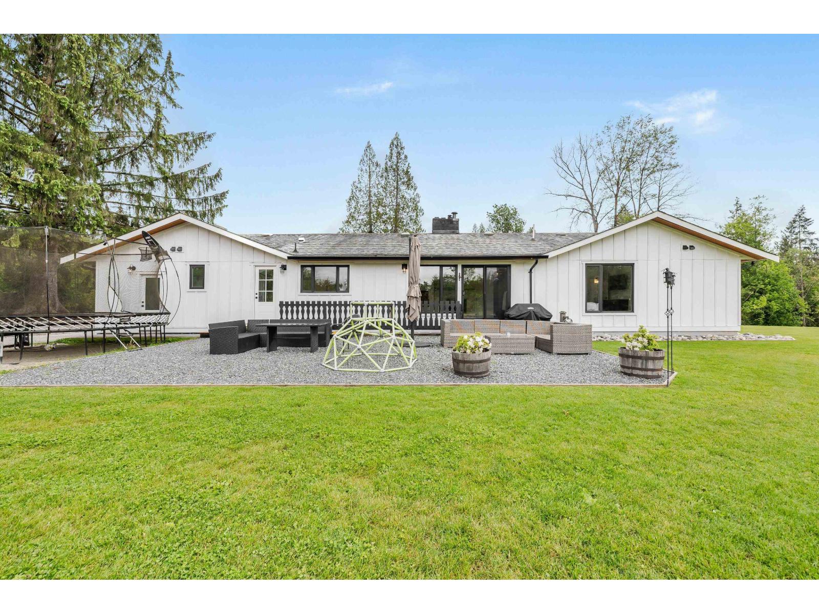 Photo 26 of 22125 102 Avenue, Langley BC