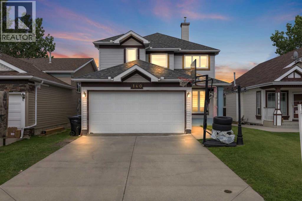 140 Coventry Green NE, Calgary, Alberta