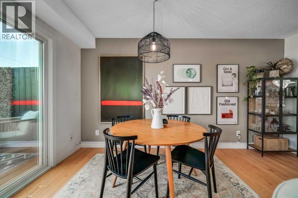 Single Family House for Sale in B  Avenue SW Kingsland Calgary 