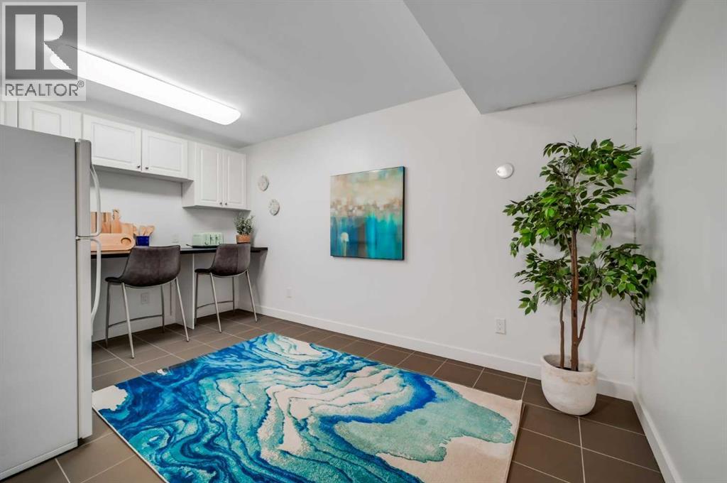 Single Family House for Sale in B  Avenue SW Kingsland Calgary 
