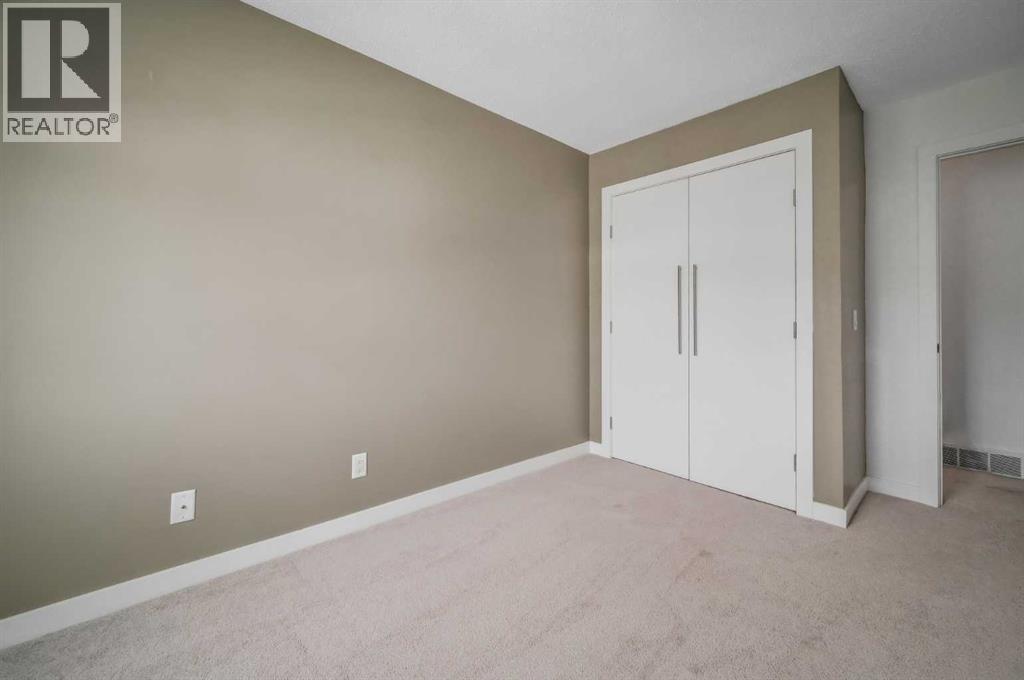 Single Family House for Sale in B  Avenue SW Kingsland Calgary 