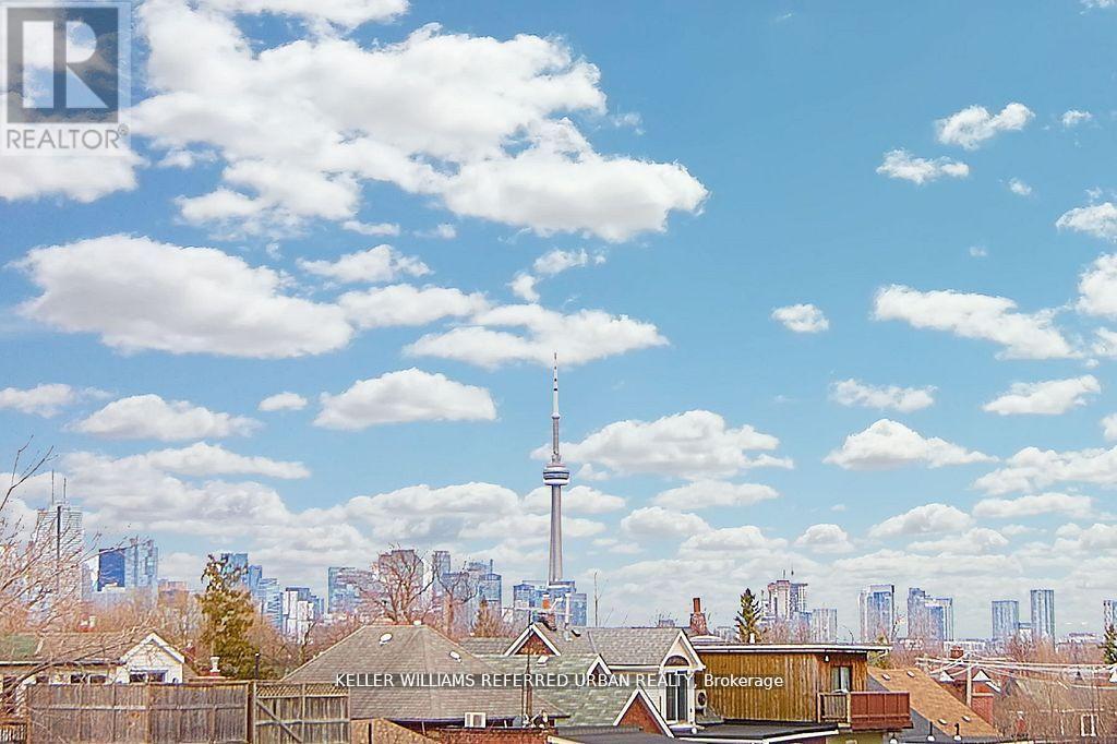 Photo 9 of Upper 911 Dovercourt Road, Toronto ON