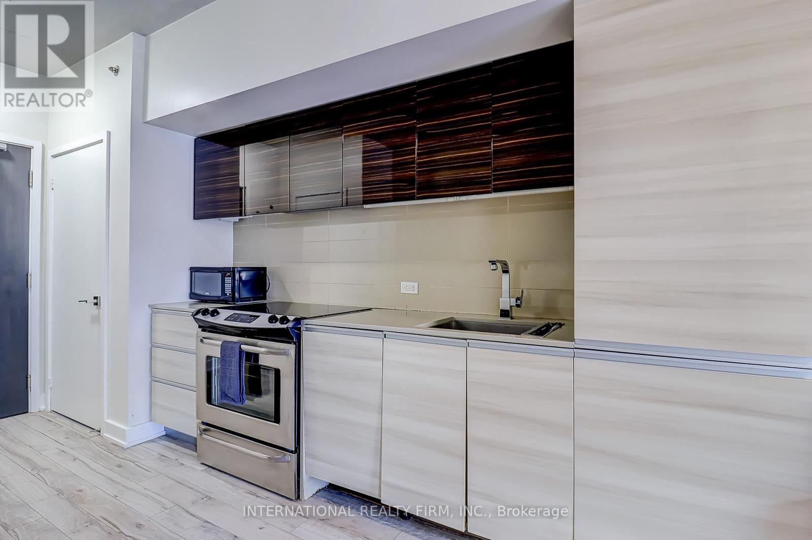 Photo 9 of 604 20 Minowan Miikan Lane, Toronto ON