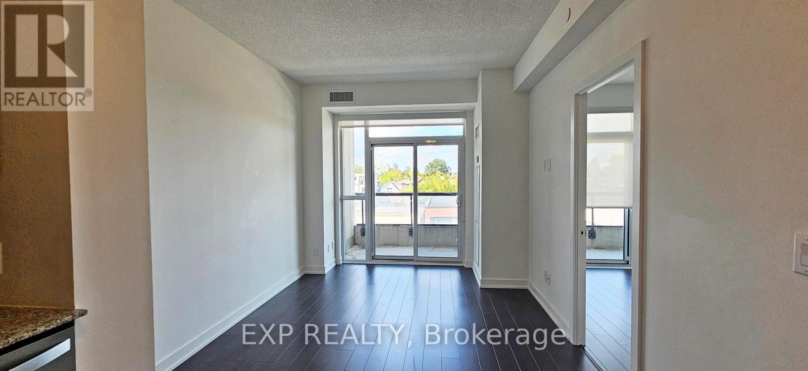 Photo 4 of 312 1603 Eglinton Avenue W, Toronto ON