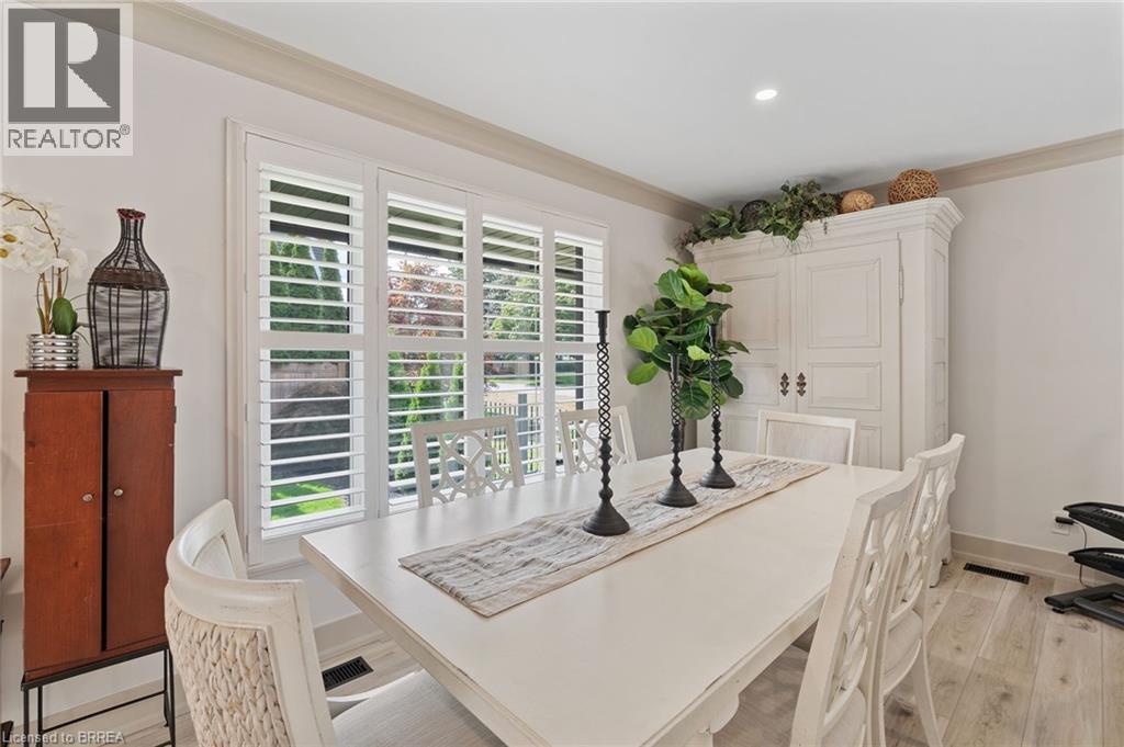 Photo 22 of 10 Stymie Boulevard, Brantford ON