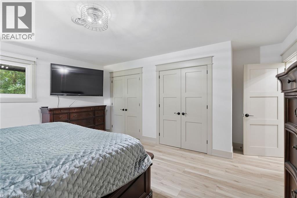 Photo 31 of 10 Stymie Boulevard, Brantford ON