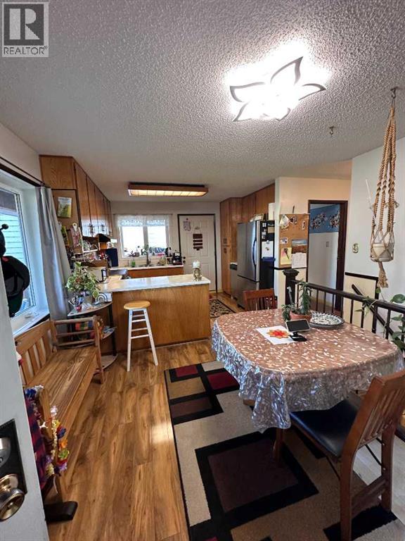 9408 93, Lac La Biche