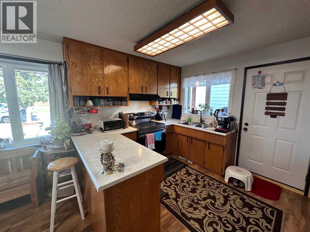 9408 93, Lac La Biche