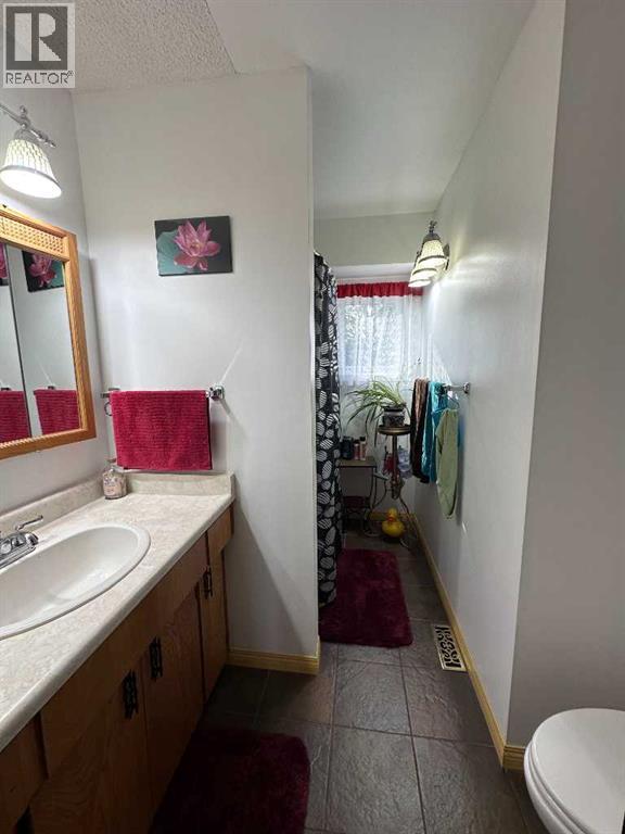 9408 93, Lac La Biche