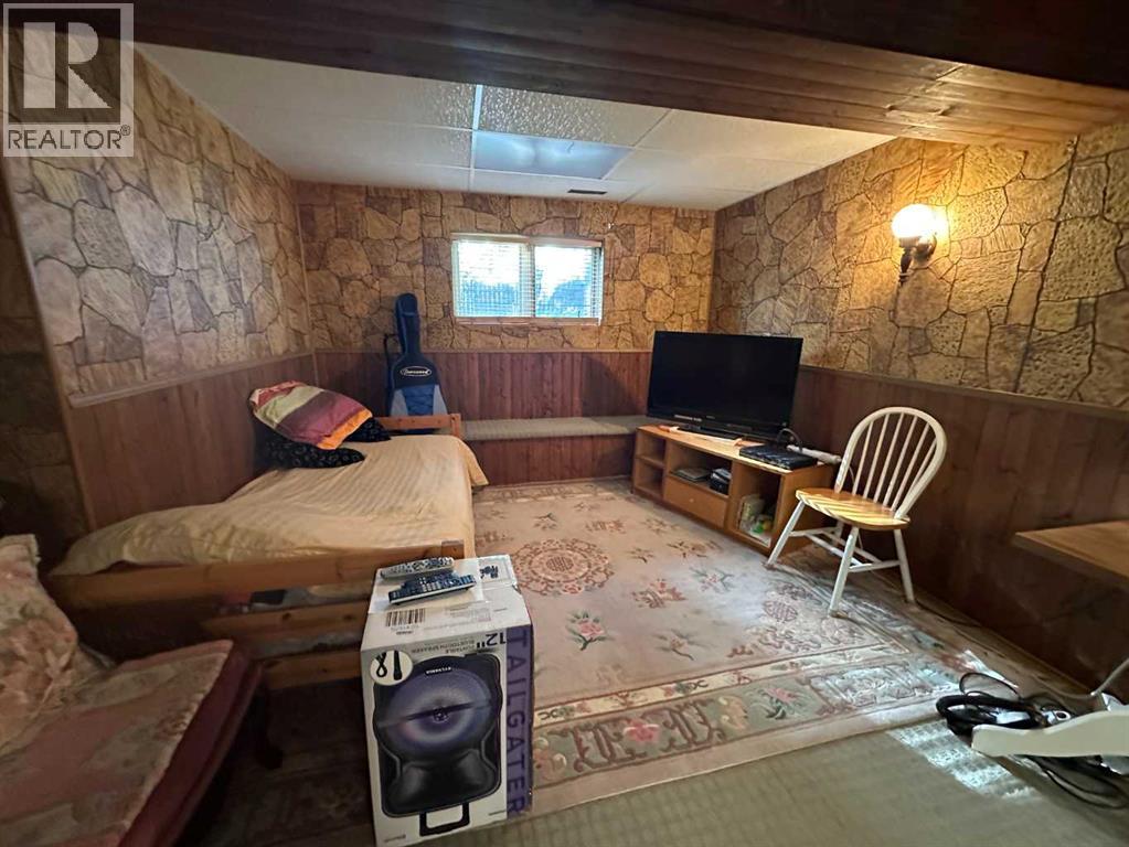 9408 93, Lac La Biche
