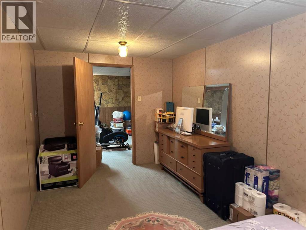 9408 93, Lac La Biche