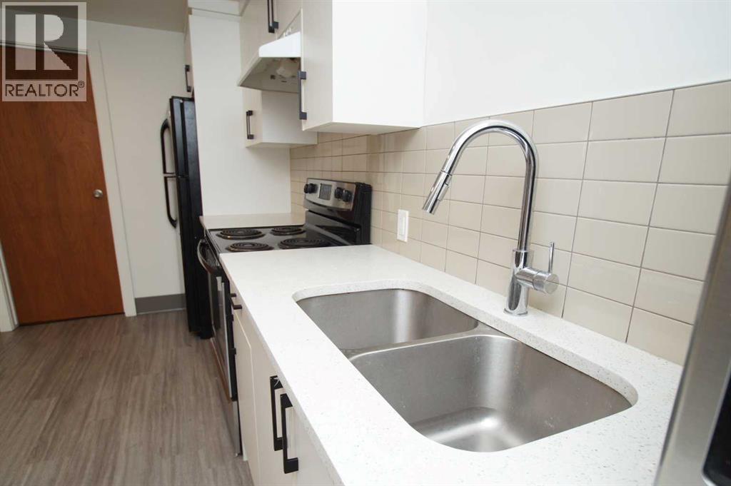 Photo 25 of 6267 Silver Springs Hill Nw, Calgary AB