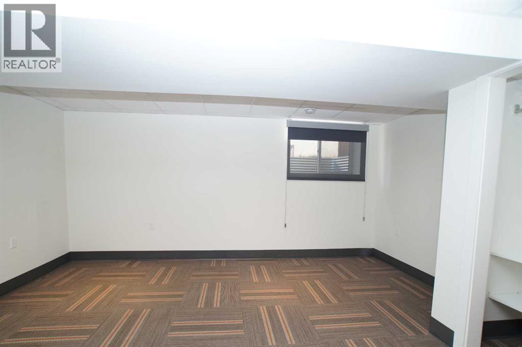 Photo 30 of 6267 Silver Springs Hill Nw, Calgary AB