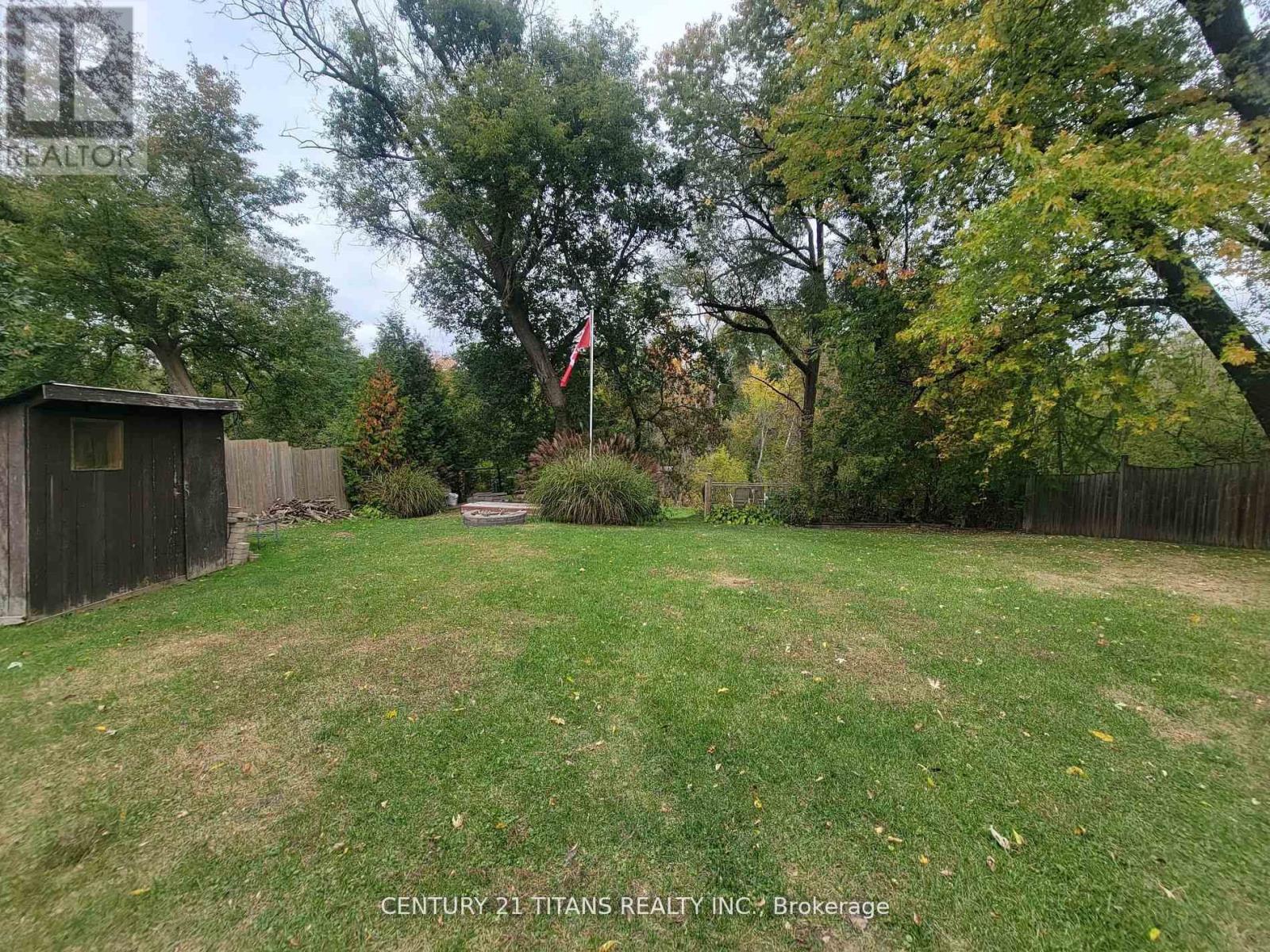 Photo 24 of 1628 Highway 2, Clarington ON