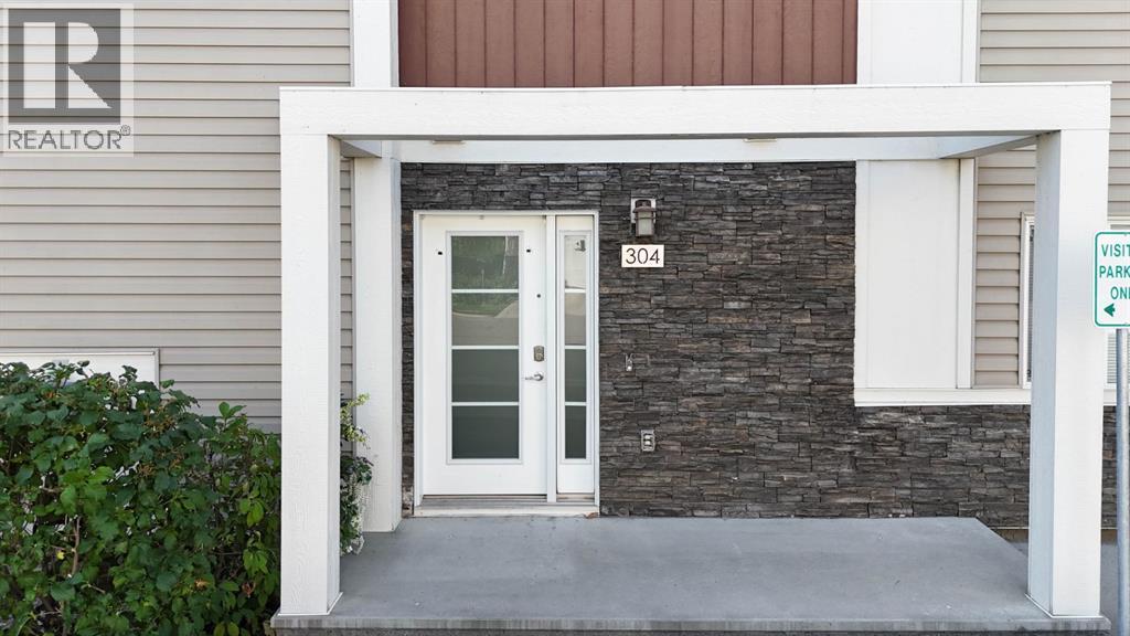 Photo 1 of 304 Redstone View Ne, Calgary AB