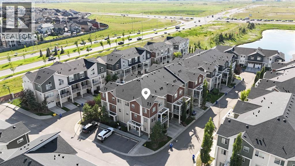 Photo 4 of 304 Redstone View Ne, Calgary AB