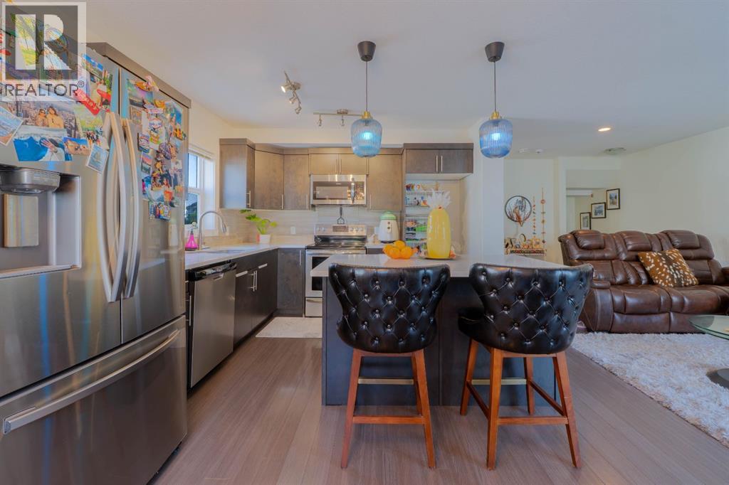 Photo 17 of 304 Redstone View Ne, Calgary AB