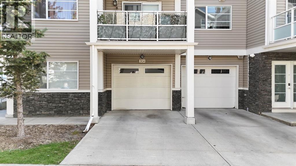 Photo 2 of 304 Redstone View Ne, Calgary AB