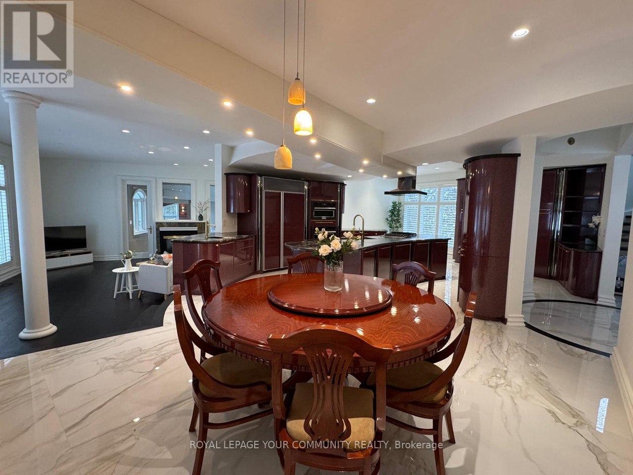 Photo 14 of 76 Silver Fox Place, Vaughan ON