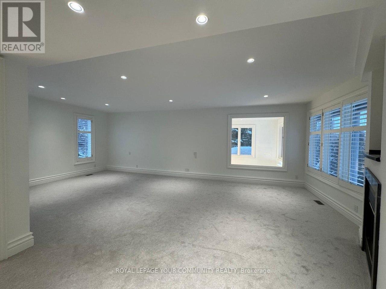 Photo 22 of 76 Silver Fox Place, Vaughan ON