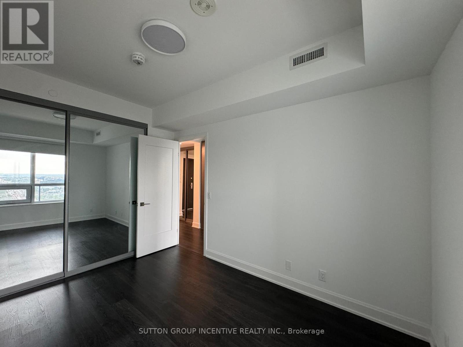 Photo 8 of 2203 38 Gandhi Lane, Markham ON