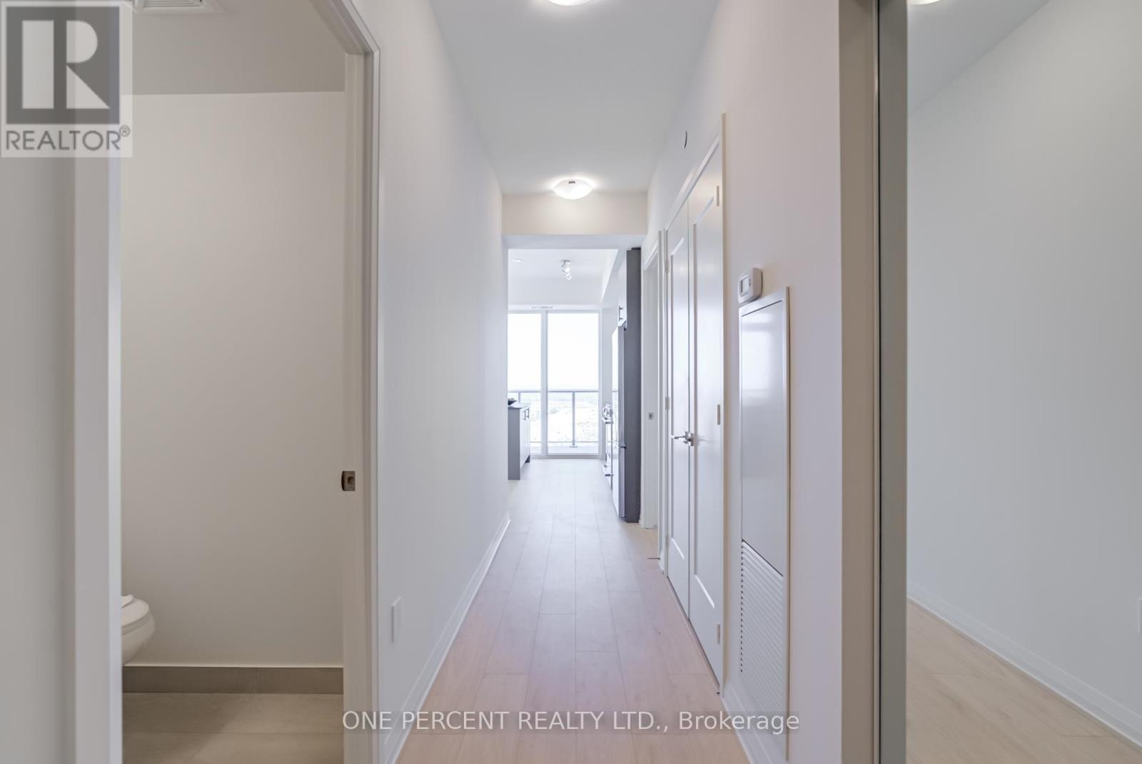 Photo 6 of 1910 8960 Jane Street, Vaughan ON