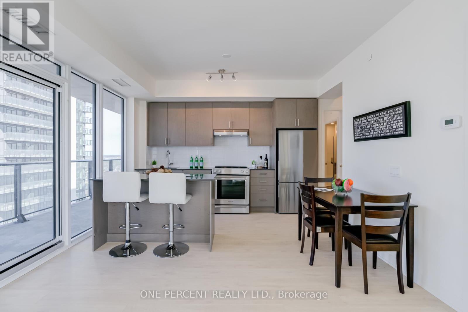 Photo 8 of 1910 8960 Jane Street, Vaughan ON