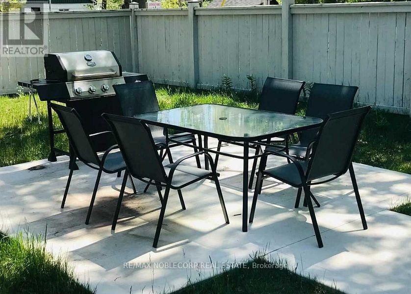 Photo 14 of 11 13 Th St S Street, Wasaga Beach ON