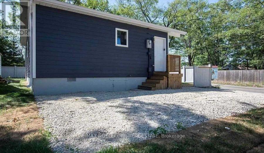Photo 17 of 11 13 Th St S Street, Wasaga Beach ON