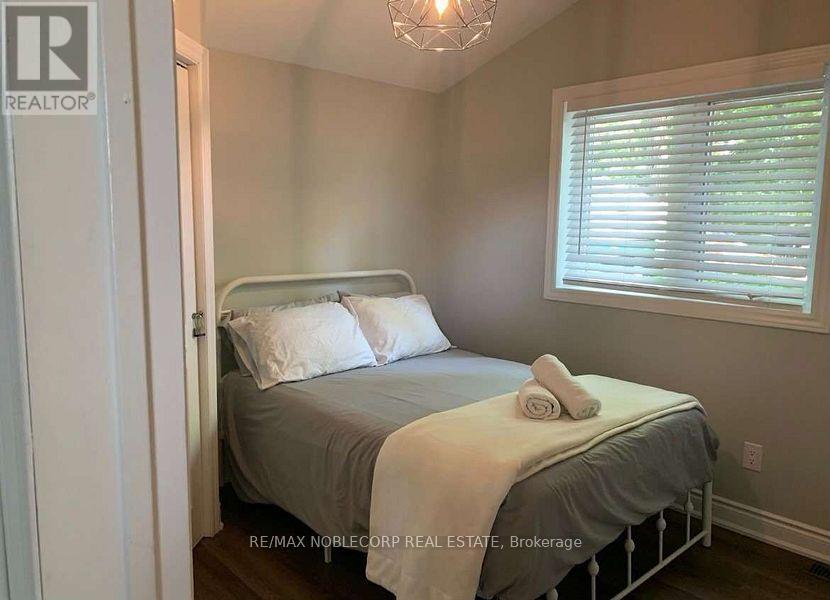 Photo 9 of 11 13 Th St S Street, Wasaga Beach ON