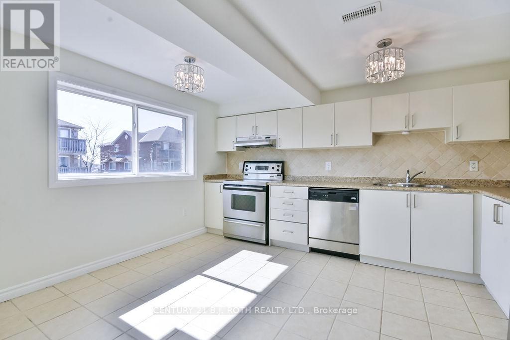 Photo 6 of 2 87 Goodwin Drive, Barrie ON