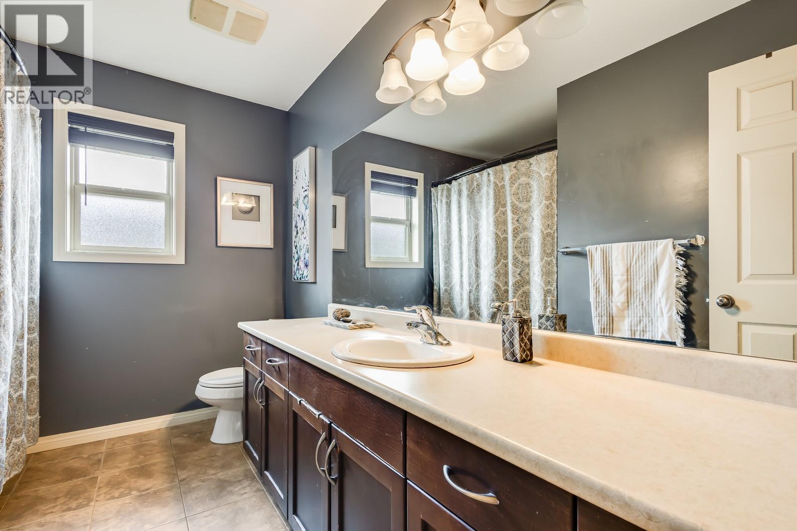  2916 Bentley Road, West Kelowna