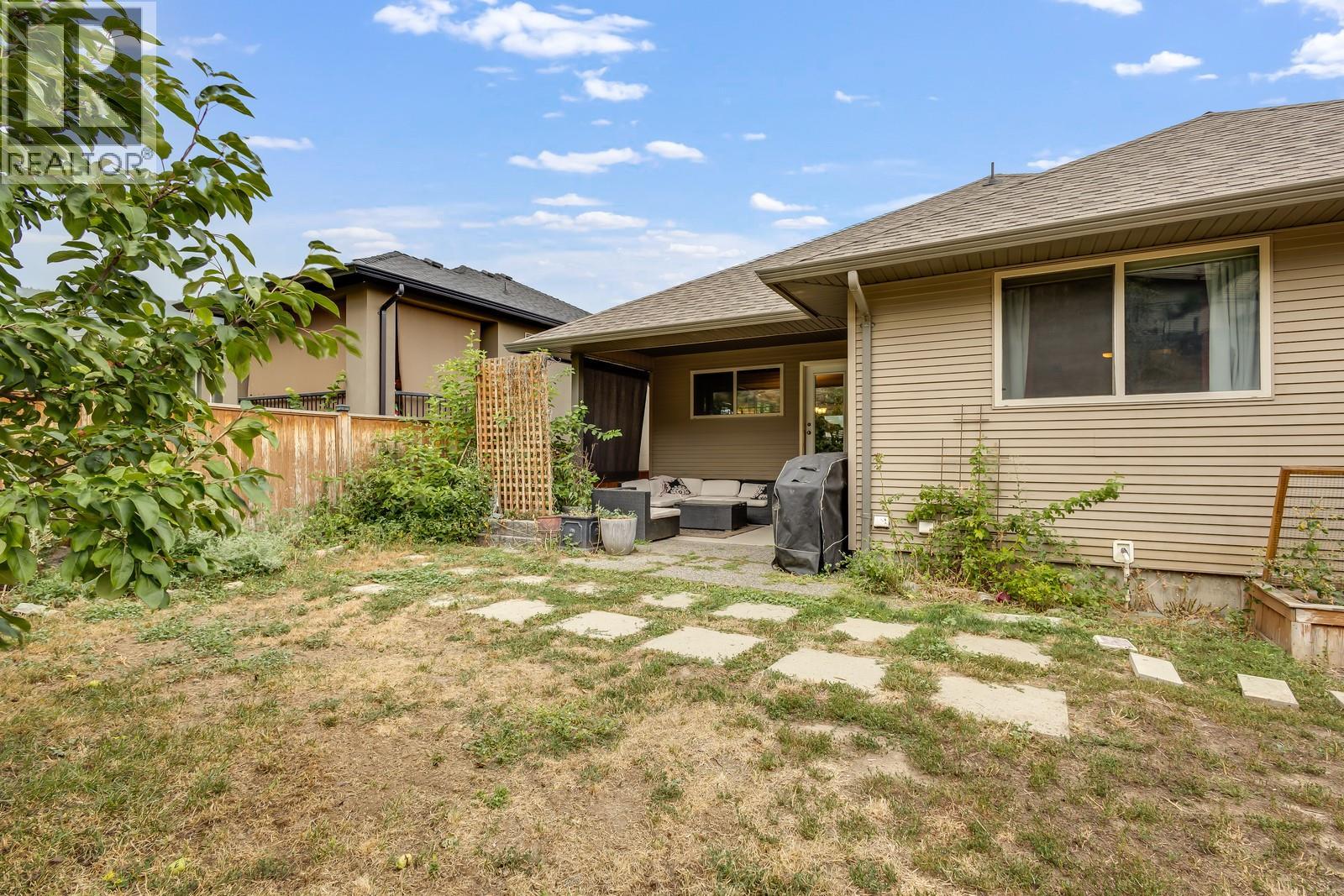  2916 Bentley Road, West Kelowna