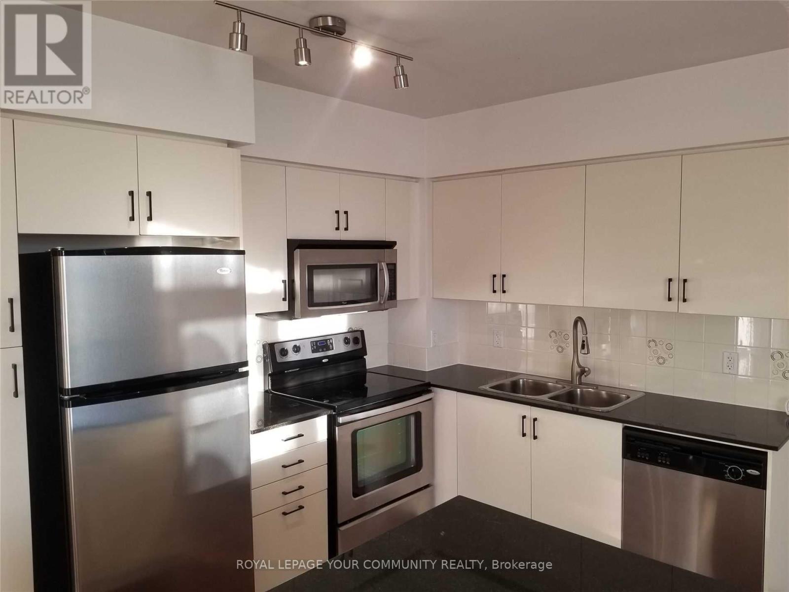 Photo 11 of 1603 15 Legion Road, Toronto ON