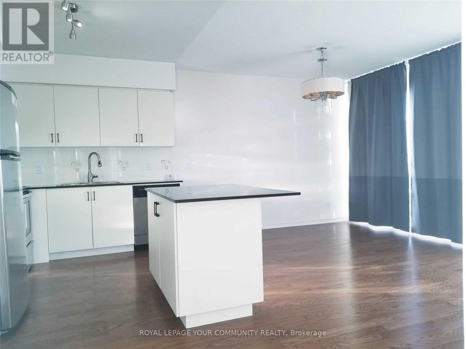 Photo 13 of 1603 15 Legion Road, Toronto ON