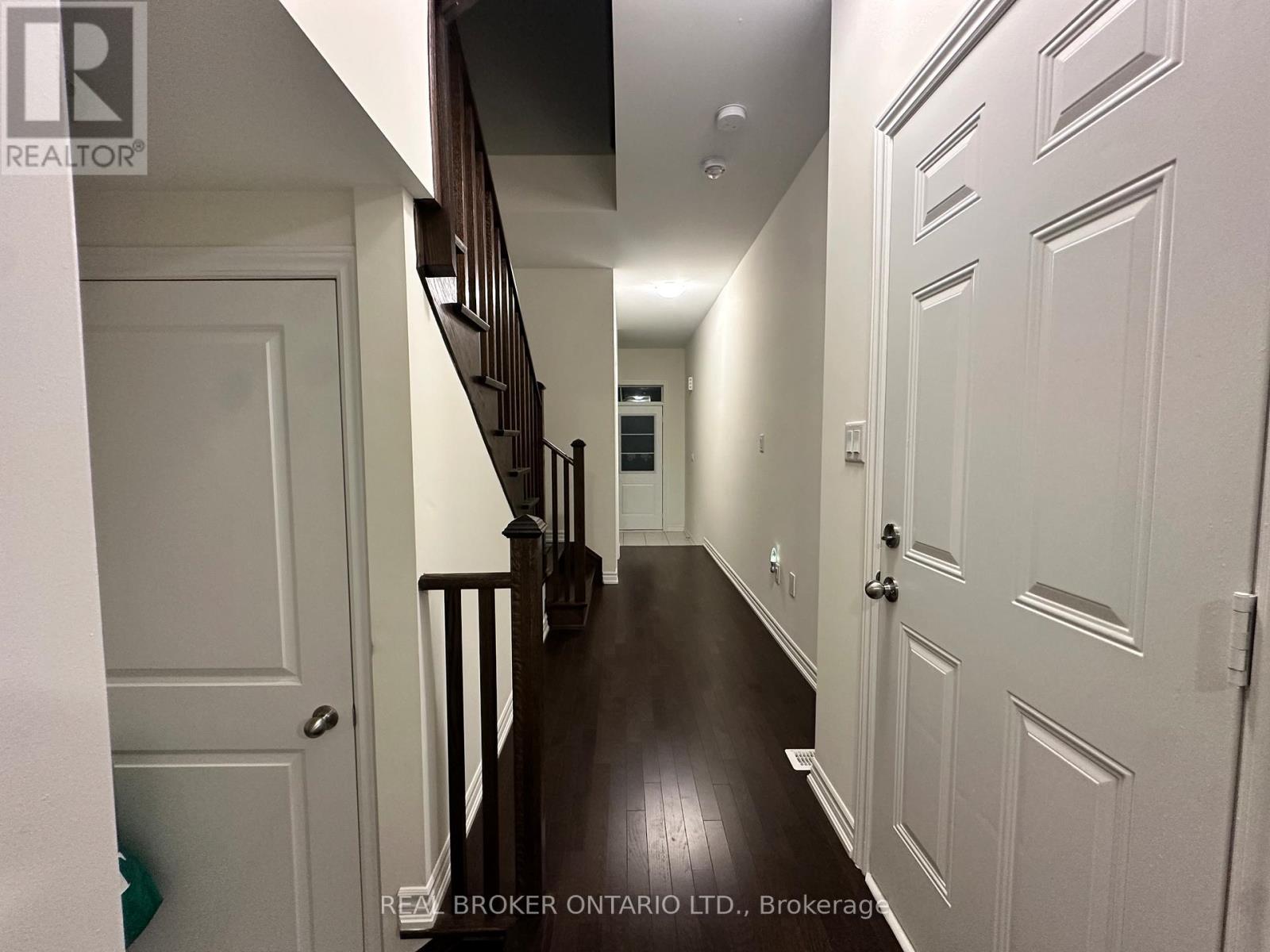 Photo 3 of 185 Hayrake Street, Brampton ON